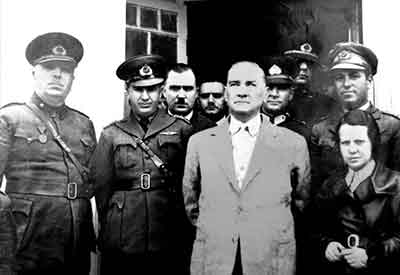 Atatürk Fahrettin Altay Sabiha Gökçen