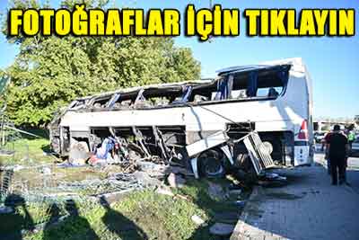 Eskişehir'de trafik kazası: Servis otobüsü devrildi 28 08 2020
