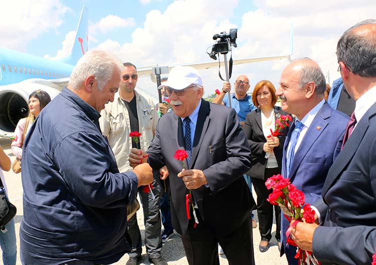 Türk Hava Yolları (THY), bugün Belçika’dan Eskişehir’e gelen 10 bininci yolcusu için bir karşılama töreni düzenledi. 