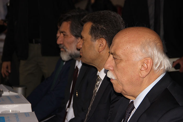 Kültür ve Turizm Bakanı Nabi Avcı, Sivrihisarlılarla iftar programında bir araya geldi.