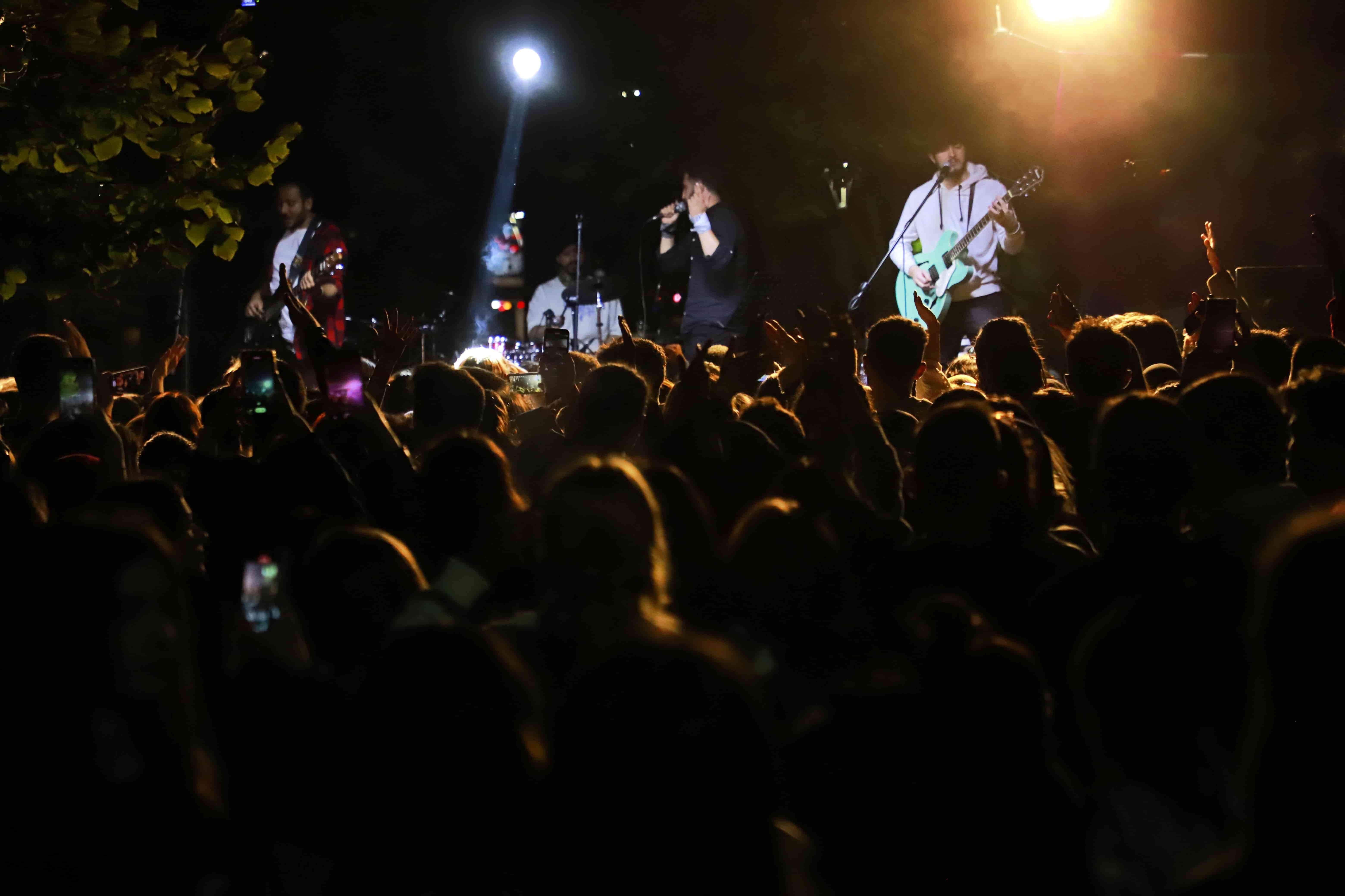 Etkinlikler kapsamında Kanlıkavak Parkı’nda düzenlenen “Yerel Gençlik Müzik Festivali” gençlerin yoğun katılımıyla gerçekleştirildi. 
