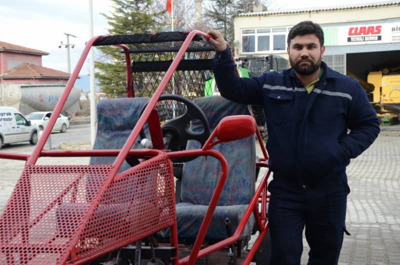 Teksan Sanayi Sitesi'nde iş yeri bulunan motor ustası Mustafa Karadağ, elde ettiği çıkma parçalardan 1 litre yakıt ile 50 ila 60 kilometre arasında yol yapabilen spor bir araç üretti. 