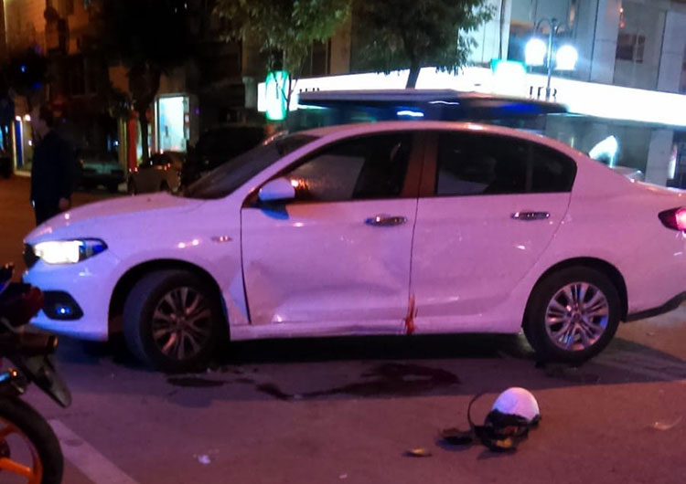 Eskişehir'de motosikletle otomobilin çarpışması sonucu bir kişi hayatını kaybetti.