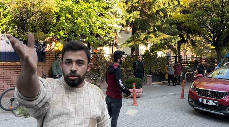 Eskişehir'de İstiklal Mahallesi Başan Sokak’ta hatalı park ve yol verme meselesinden dolayı 4 kişi arasında tartışma çıktı. 