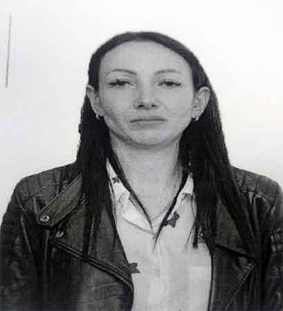 Dün çıkarıldığı mahkemece tutuklanan Lulia Dragusan’ın, Bulgaristan’da gözaltına alınan 8 zanlıdan birisinin sevgilisi olduğu belirlendi. Kadın zanlının ilk ifadesinde, "Sevgilim ve onun arkadaşlarının yaptığı hırsızlıklar benim başıma bela oldu" dediği öğrenildi.