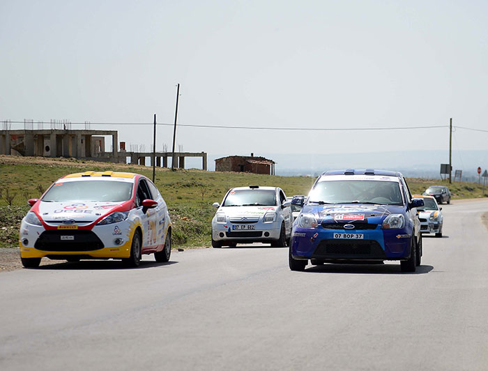 Eskişehir Otomobil ve Motorsporları Kulübü (ESOK) tarafından organize edilen Türkiye Ralli Şampiyonası'nın ilk ayağı olan "Rally Phrygia 2018" başladı.