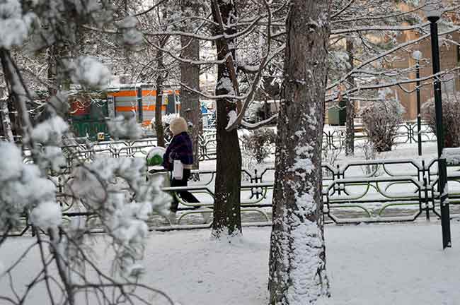 Eskişehir’de en son 13 Ocak 2021 tarihinde etkili olan kar yağışı dün itibariyle tekrar başladı.