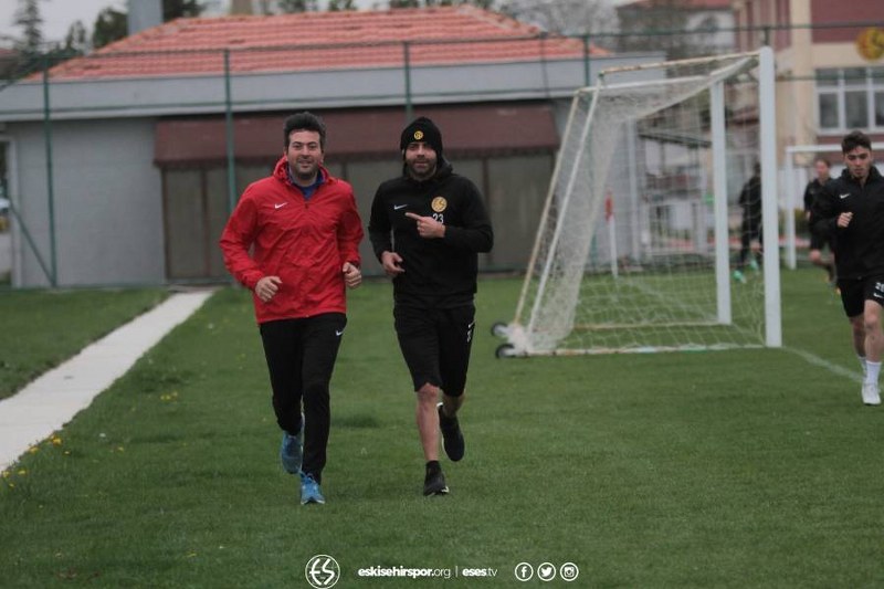 Eskişehirspor, verilen 3 günlük izinin ardından Spor Toto 1.Lig’in 29.haftasında karşılaşacağı, Balıkesirspor Baltok maçı hazırlıklarına başladı.