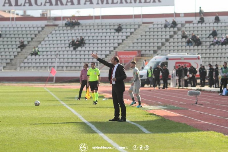 Eskişehirspor teknik direktörü Fuat Çapa'nın cezası belli oldu.
