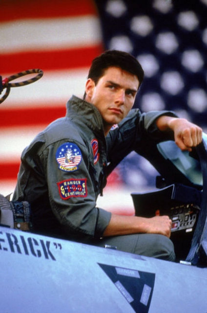 Top Gun filmindeki Maverick rolü için John Travolta’nın ismi geçiyordu. Ancak başarılı aktörün rol için istediği ücret yapımcılara çok yüksek gelmişti.