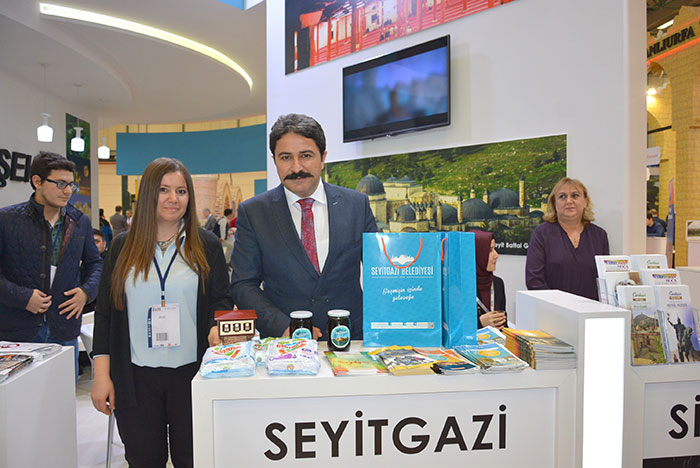 Eskişehir’in Seyitgazi ilçesi, bu yıl 22’incisi düzenlenen Doğu Akdeniz Uluslararası Turizm ve Seyahat Fuarı EMITT’te tanıtıldı. 