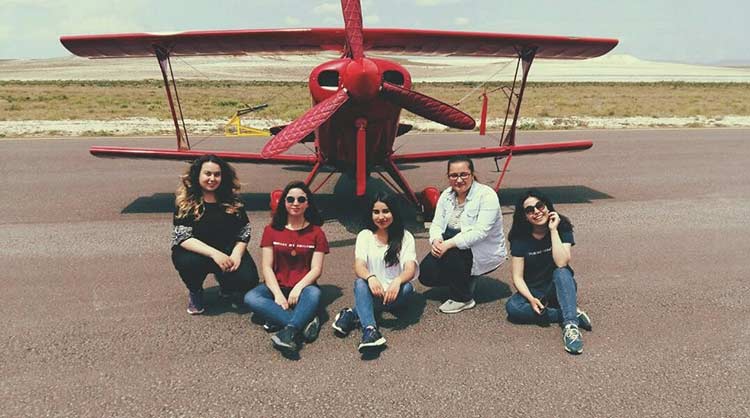 Eskişehir Sabiha Gökçen Mesleki ve Teknik Anadolu Lisesi Havacılık Kulübü öğrencileri, Sivrihisar Sportif Havaalanında uçuş etkinliği gerçekleştirdi. 