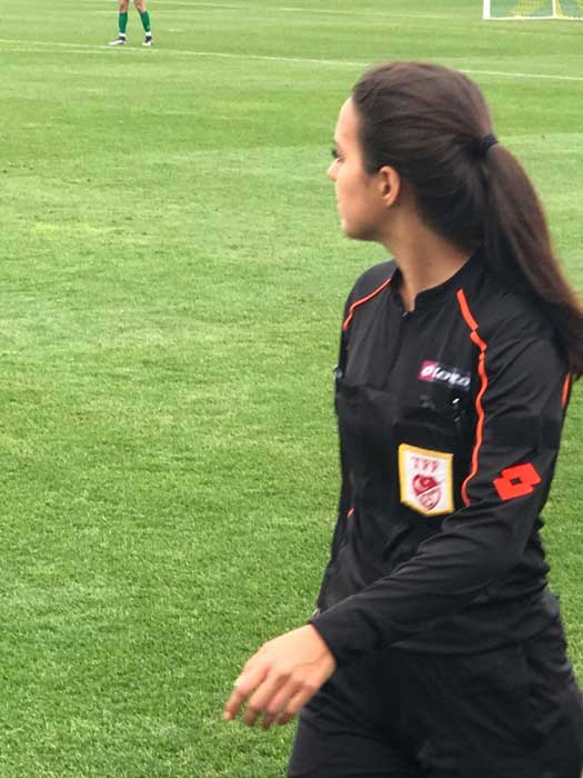 SOĞUK KANLI  Genç kadın hakem verdiği kararlarla da ileride Spor Toto Süper Lig'de de başarılı olacağının sinyallerini verdi.