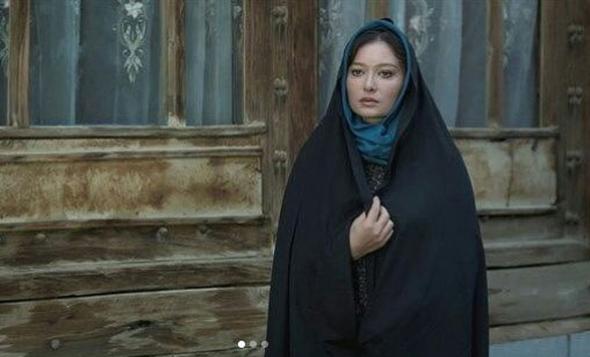 Yeşilçay, son olarak bu pozunu "Hayranı oldudğum İran sinemasında Güzelcin filmimizden bir kare" notuyla Instagram sayfasında paylaştı. Güzel oyuncunun bu paylaşımı takipçileri tarafından beğeni yağmuruna tutuldu.