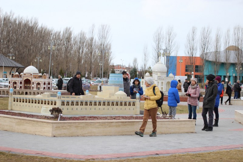 Eskişehir 2013 Türk Dünyası Kültür Başkenti Projesi kapsamında hazırlanan parkta, 32 ayrı maket ile dünyadaki yapıtların 1/25 ölçekli halleri bulunuyor.