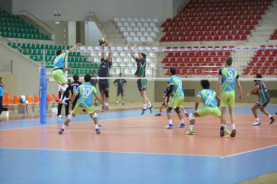 Erkekler Voleybol 2. liginde Eskişehir’i temsil eden Odunpazarı Gençlik ve Spor Kulübü Erkek Voleybol Takımı, sezona galibiyetle başladı. 