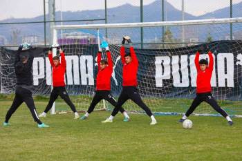 Afyonspor, Ankaraspor Maçı Hazırlıklarına Başladı
