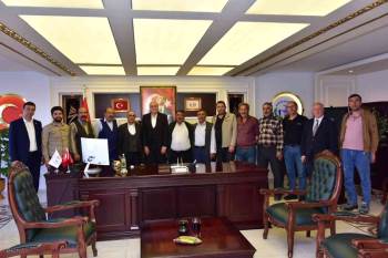 Başkan Bakkalcıoğlu, Baharözü Sakinleriyle Görüştü
