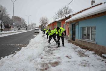 Başkan Bakkalcıoğlu Karla Mücadele Çalışmalarını Yerinde İnceledi
