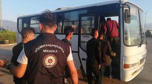 Eskişehir'de 9 kaçak göçmen yakalandı