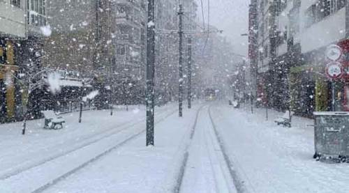 Eskişehir'de kar yağışı sürecek