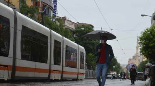 Eskişehir’de öğle saatlerine dikkat! - Eskişehir hava durumu: 23 Nisan 2022