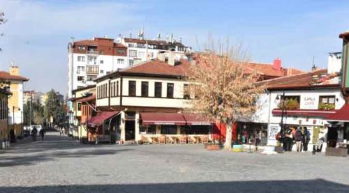 Eskişehir’in turistik bölgesinin esnafından bankamatik talebi