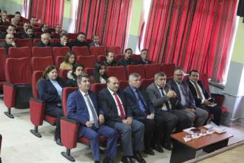 İl Milli Eğitim Müdürü Sünnetci İlçelerde "Eğitim Öğretimin Değerlendirilmesi" Toplantısı Yaptı
