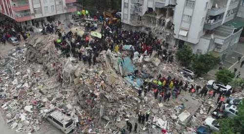 Maraş'ta felaket üstüne felaket: 7.6 büyüklüğünde yeni deprem