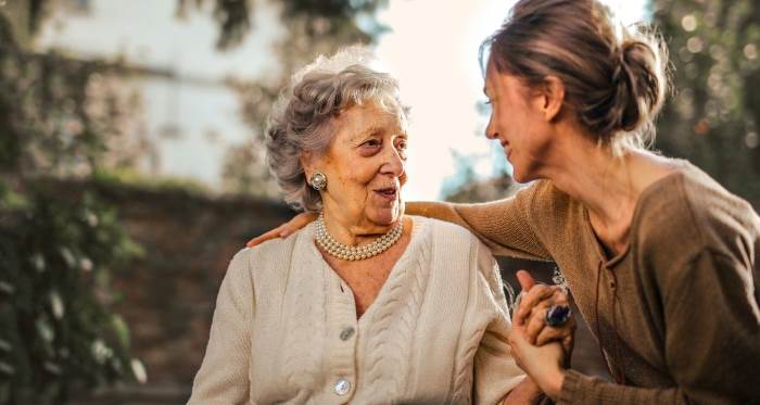 25 Yıllık Ev Hanımları İçin Emeklilik Başvuruları: Nasıl Başvurulur?