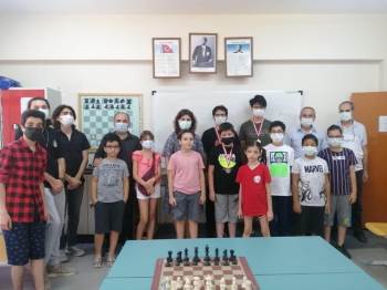 30 Ağustos Zafer Bayramı’Na Özel Satranç Turnuvası Düzenlendi
