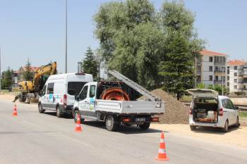 Afyonkarahisar Belediyesi 60 Bin Aboneyi İnternetsiz Bıraktı
