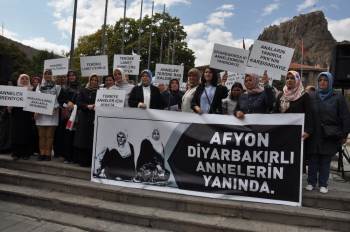Afyonkarahisar’Dan Diyarbakır’Daki Annelere Destek
