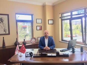 Ak Parti İlçe Başkanı Hüsnü Ersoy’Dan Başkan Bakkalcıoğlu’Na Eleştiri
