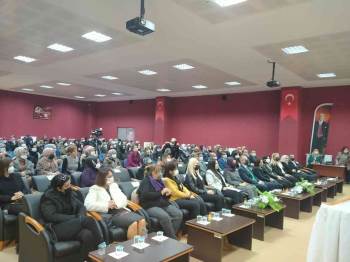 Ak Parti Kütahya İl Kadın Kolları’Ndan “Kadın Emeği, Türkiye’Nin İstikbali” Programı
