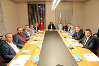 Ak Parti Marmara Bölgesi İl Başkanları Bölge Toplantısına İl Başkanı Karabıyık’Ta Katıldı
