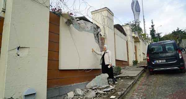 AK Partili belediye Unakıtanların villasını yıktı