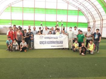 Altıntaş’Ta "Yaz Kur’An Kursları Futbol Turnuvası" Sona Erdi
