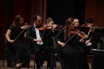 Anadolu Üniversitesi Senfoni Orkestrasından Unutulmaz Konser
