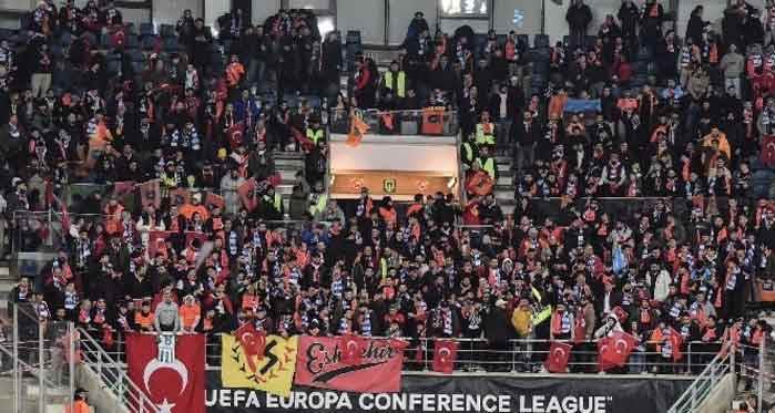 Avrupa Konferans Ligi maçında Eskişehirspor detayı 