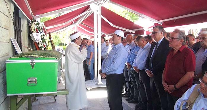 Bandırma Liman Başkanı Eskişehir'de toprağa verildi