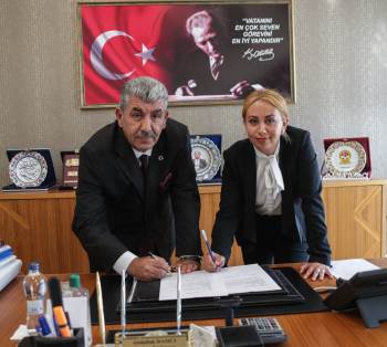 Başkan Abdullah Damcı: "Kütahya Belediyespor 12 Branşta Mücadele Ediyor"
