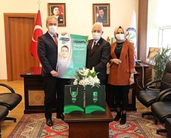 Başkan Çetin: "Covid-19, Sigara İçen Kişilerde Daha Ağır Seyrediyor"
