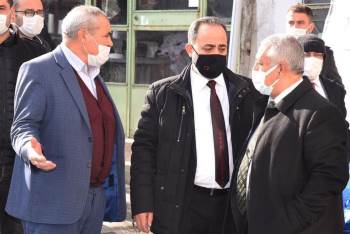 Başkan Zeybek: "Güzel Şehrimizin Tüm Mahallelerinde Büyük Bir Gayretle Çalışıyoruz"

