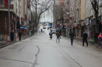 Bilecik’İn En İşlek Caddesi Araç Trafiğine Kapatıldı

