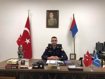 Bilecik Merkez İlçe Jandarma Komutanı Teğmen Akyüz Terfi Aldı
