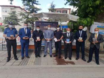 Bolvadin’De ‘Bir Kitap Bin Umut’ Kitap Bağış Kampanyası Başlatıldı
