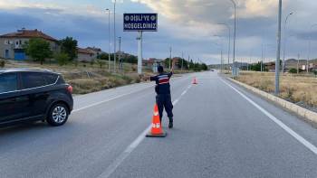 Bolvadin’De Jandarma Trafik Denetimi Yaptı
