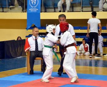 Büyükler Kyokushin Karate Türkiye Şampiyonası

