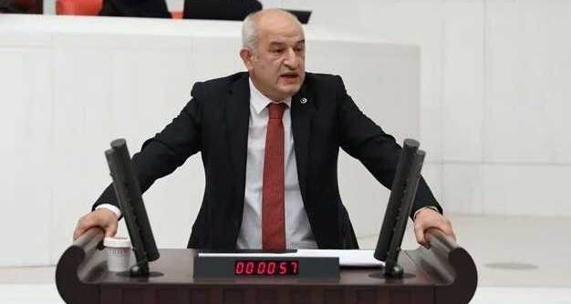 CHP'li Kütahya Milletvekili, Saadet Partisi'ne geçti